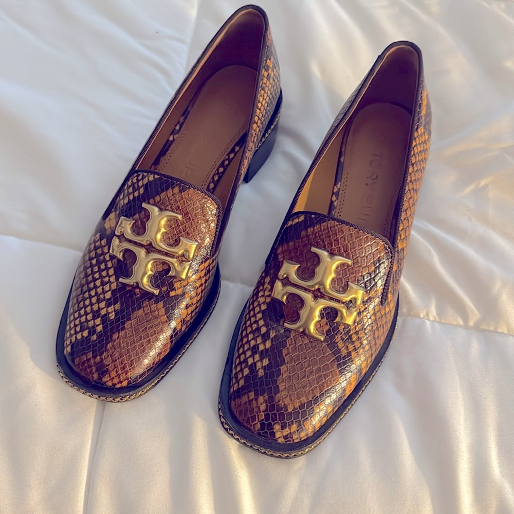 Tory Burch Freya loafer. Excellent Condition 🔥